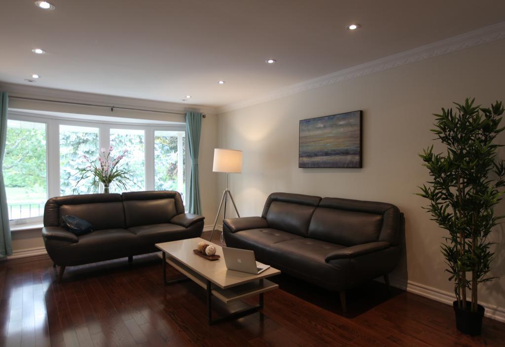 多伦多邓肯公园民宿 Toronto Duncan Park Guesthouse Exterior photo